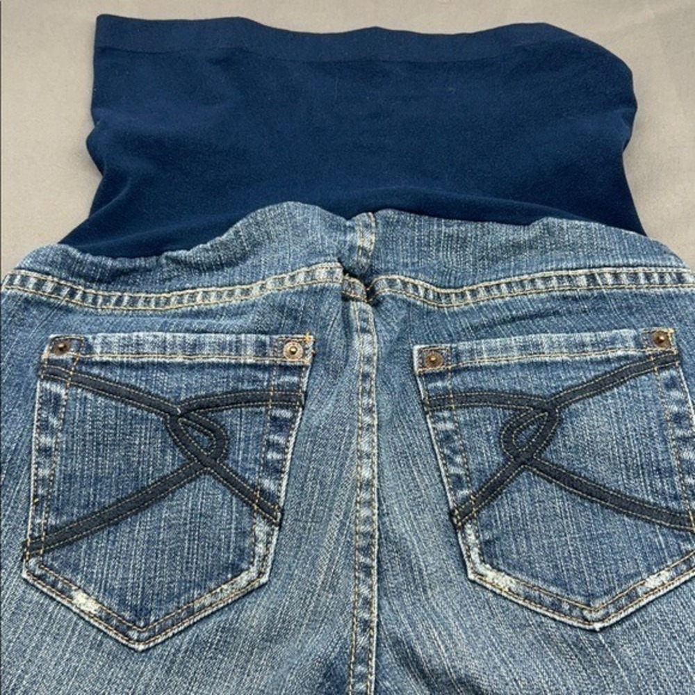 A Pea in the Pod Womens Secret Fit Belly Maternity Crop Jeans Medium Wash Size S - Picture 2 of 6